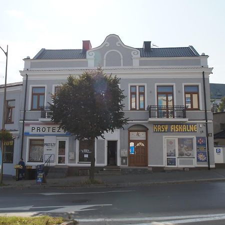 Apartamenty Ostrowiec - Pokoje Gościnne Centrum Ostrowiec Świętokrzyski Zewnętrze zdjęcie